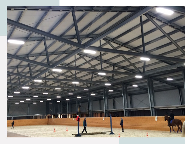 Строительство конных манежей от 616 руб в Пятигорск